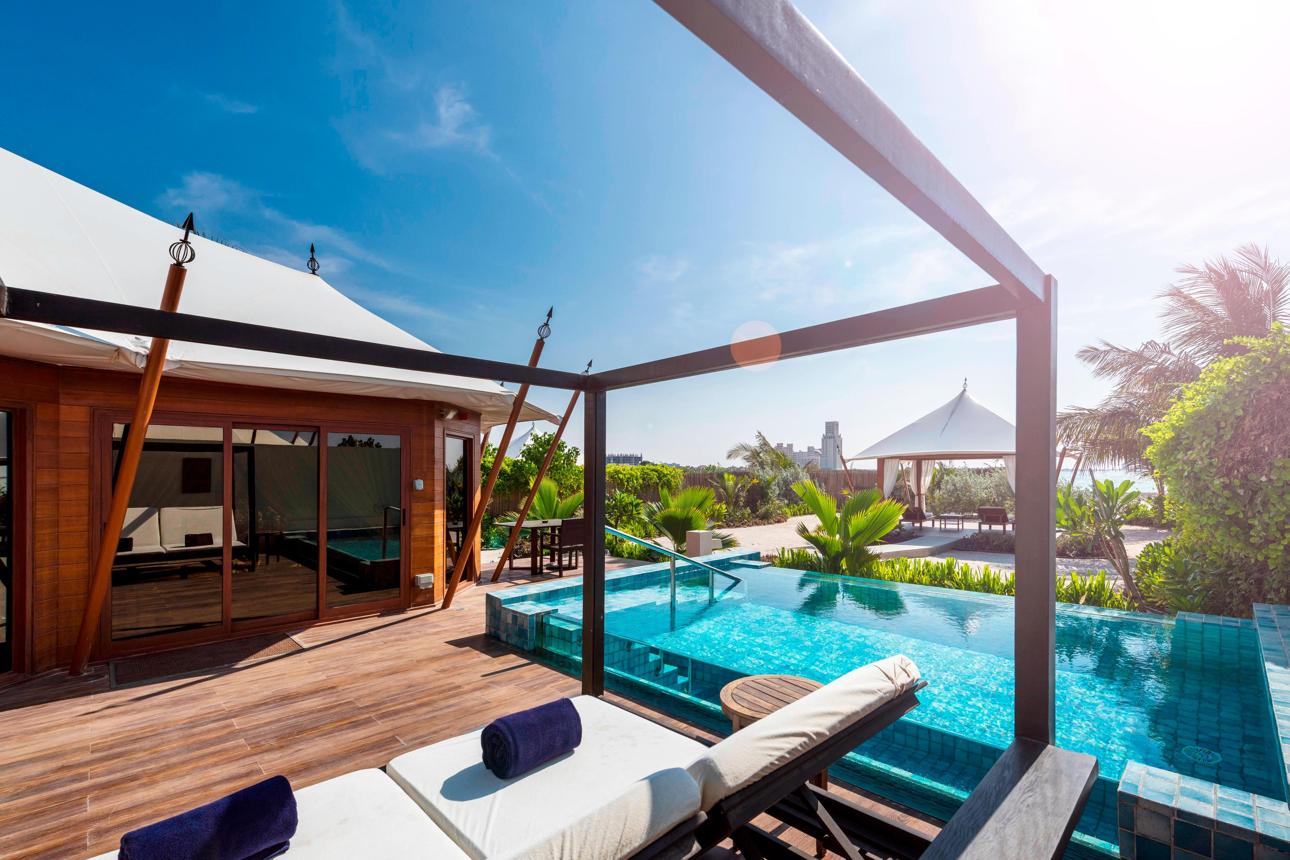 Why More Travelers Are Choosing Beach Chalets Instead of Hotels