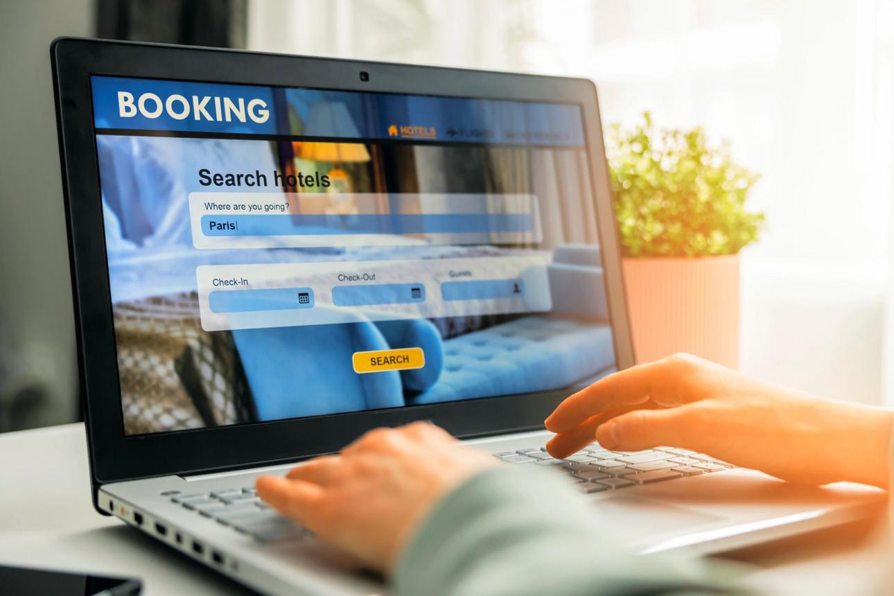 7 Reasons Why Booking Your Stay Online Is the Smarter Choice